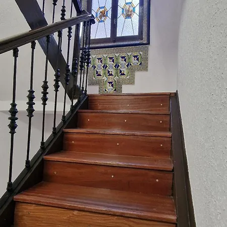 Escalerilla,plaza Mayor Con Balcon شقة *